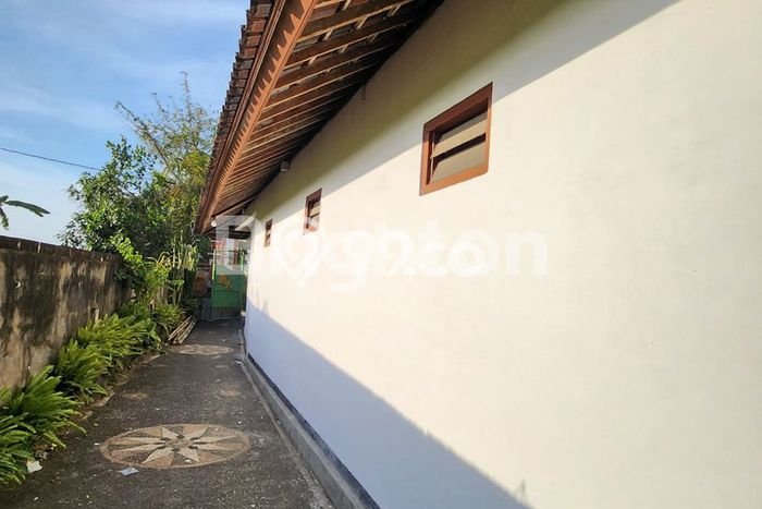 Rumah Elit Modern Tanpa Renovasi di Batubulan Gianyar Rumah Elit Modern Tanpa Renovasi di Batubulan Gianyar