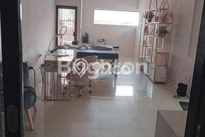 Ruko Dijual di Denpasar LT 88m2 & LB 144m2 Lokasi Terbaik! Ruko Dijual di Denpasar LT 88m2 & LB 144m2 Lokasi Terbaik!