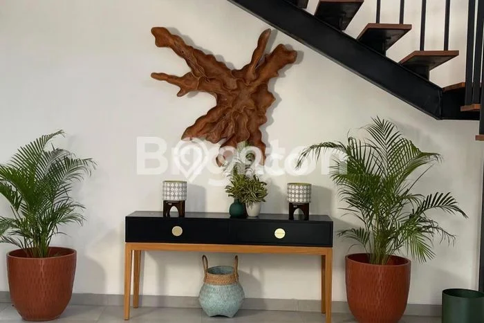 Dijual Rumah Mewah Megah Dengan View Eksklusif di Puri Gading, Badung Dijual Rumah Mewah Megah Dengan View Eksklusif di Puri Gading, Badung