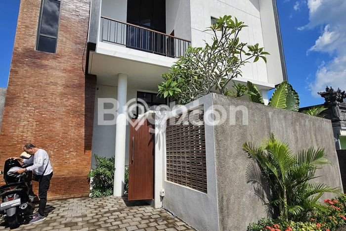 Vila di , Luas 196m2m², Kawasan Asri untuk tempat tinggal Vila di , Luas 196m2m², Kawasan Asri untuk tempat tinggal