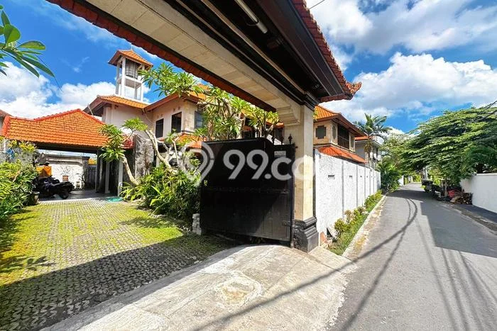 Rumah sewa siap pakai 6 KT di Tibubeneng, Badung Rumah sewa siap pakai 6 KT di Tibubeneng, Badung