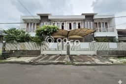 Dijual Rumah Mewah Megah Dengan View Eksklusif di Bintaro, Jakarta Selatan Dijual Rumah Mewah Megah Dengan View Eksklusif di Bintaro, Jakarta Selatan