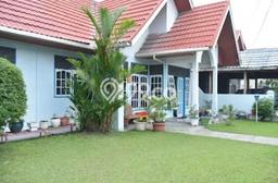 Siap Huni Rumah Mewah 4 Kamar di Padang Timur Dekat ke Mana Pun Siap Huni Rumah Mewah 4 Kamar di Padang Timur Dekat ke Mana Pun