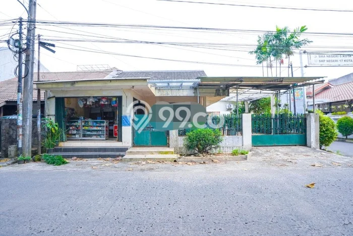 Rumah Strategis Modern Lb 180m2 di Pamulang, Tangerang Selatan Rumah Strategis Modern Lb 180m2 di Pamulang, Tangerang Selatan