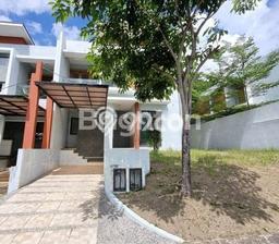 Dijual Rumah Luas Megah Dengan View Eksklusif di Batam Centre, Batam Dijual Rumah Luas Megah Dengan View Eksklusif di Batam Centre, Batam