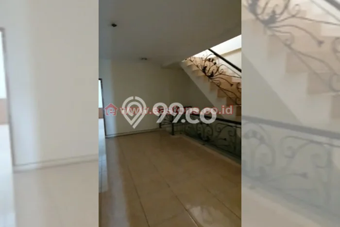 Disewakan Ruko di Pusat Kota Jakarta Utara Ramai Strategis Disewakan Ruko di Pusat Kota Jakarta Utara Ramai Strategis