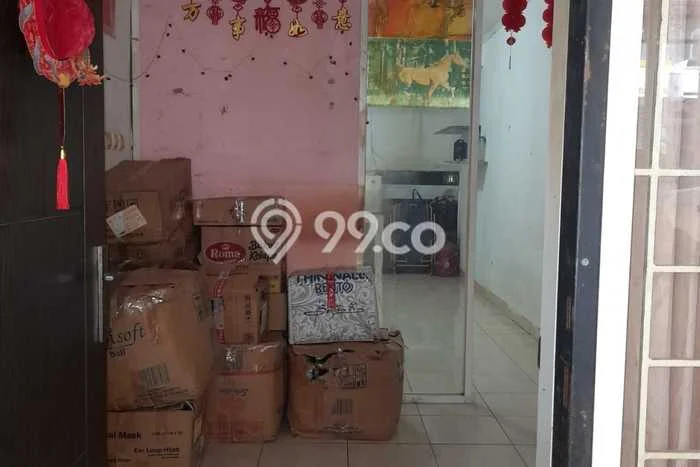 For Sale Hunian Rumah Terawat 2 KT di Taman Palem, Jakarta Barat For Sale Hunian Rumah Terawat 2 KT di Taman Palem, Jakarta Barat