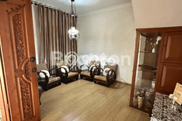 Kesempatan Emas Memiliki Rumah LT 150m2m² / LB 285m2m² di Jantung Kota Cileunyi, Bandung Kesempatan Emas Memiliki Rumah LT 150m2m² / LB 285m2m² di Jantung Kota Cileunyi, Bandung