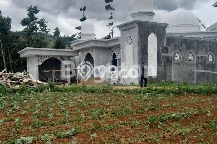 LOKASI STRATEGIS! Tanah di Soreang, Luas 1494m2m², Area Asri, Cocok untuk Hunian LOKASI STRATEGIS! Tanah di Soreang, Luas 1494m2m², Area Asri, Cocok untuk Hunian