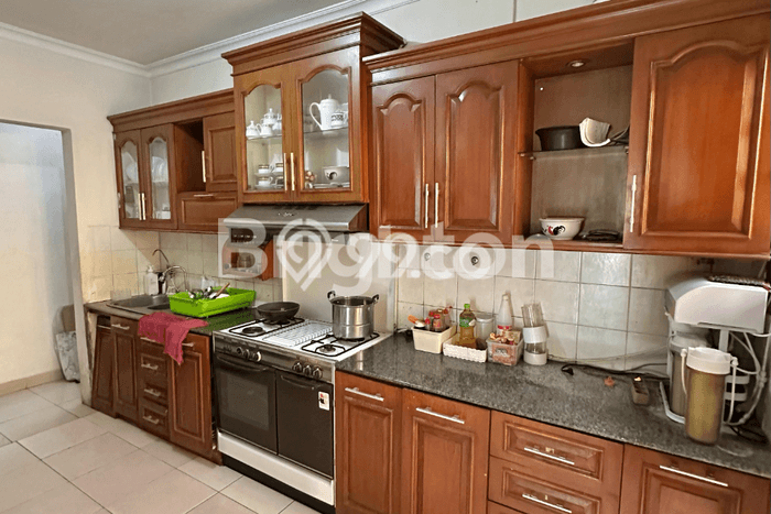 Kesempatan Emas Memiliki Rumah LT 150m2m² / LB 285m2m² di Jantung Kota Cileunyi, Bandung Kesempatan Emas Memiliki Rumah LT 150m2m² / LB 285m2m² di Jantung Kota Cileunyi, Bandung