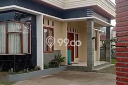 Siap Huni Hunian Elit 5 Kamar di Ciparay Dekat ke Mana Pun Siap Huni Hunian Elit 5 Kamar di Ciparay Dekat ke Mana Pun