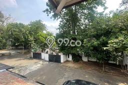 Rumah Mewah LB 1000m2 Siap Huni Desain Elegan di Kemang, Jakarta Selatan Rumah Mewah LB 1000m2 Siap Huni Desain Elegan di Kemang, Jakarta Selatan
