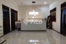 Jual Rumah Luas Elegan Dengan View Cantik di Bendungan Hilir, Jakarta Pusat Jual Rumah Luas Elegan Dengan View Cantik di Bendungan Hilir, Jakarta Pusat