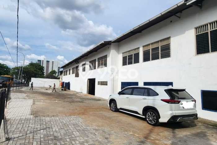 AREA PREMIUM! Gudang Kawasan Kalideres, Luas 1000m2m², Pusat Bisnis AREA PREMIUM! Gudang Kawasan Kalideres, Luas 1000m2m², Pusat Bisnis