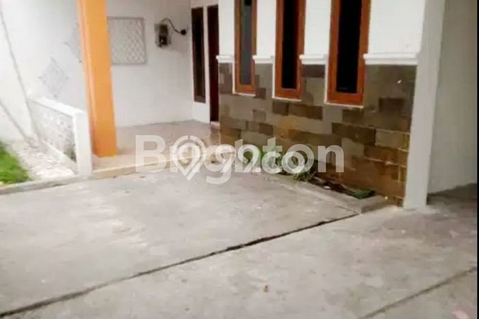Disewakan Rumah Harga Terjangkau di Purwantoro Malang Punya 5 KT Disewakan Rumah Harga Terjangkau di Purwantoro Malang Punya 5 KT