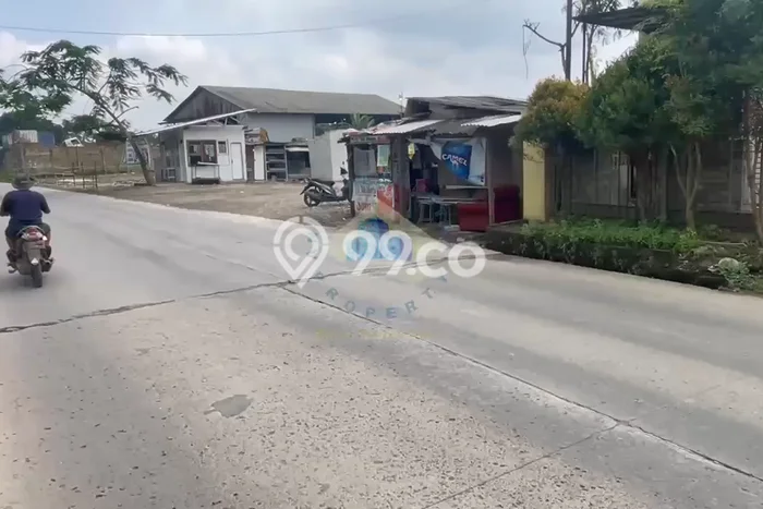 Tanah Strategis Disewakan di Pagedangan Tangerang Seluas 1500m2 Tanah Strategis Disewakan di Pagedangan Tangerang Seluas 1500m2