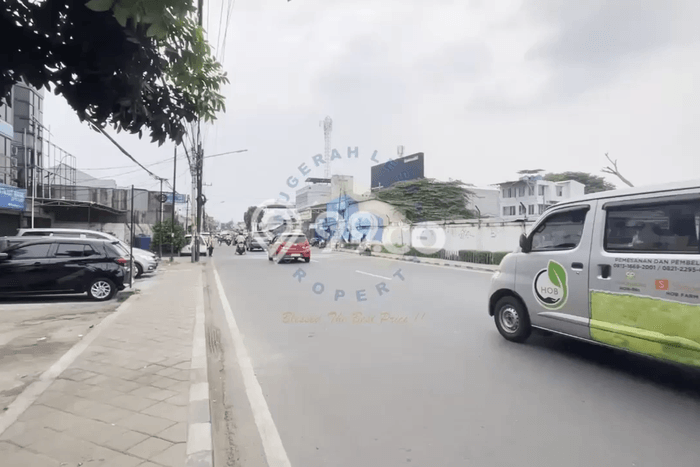 Gudang disewakan lokasi strategis Karawaci Tangerang 800m2 Gudang disewakan lokasi strategis Karawaci Tangerang 800m2