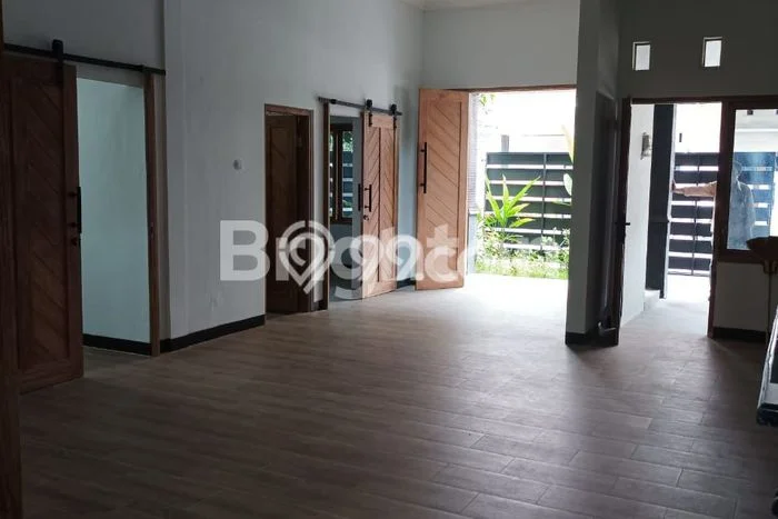For Sale Rumah 3 Kamar Lokasi Ideal Bagus dan Strategis di Mergangsan For Sale Rumah 3 Kamar Lokasi Ideal Bagus dan Strategis di Mergangsan