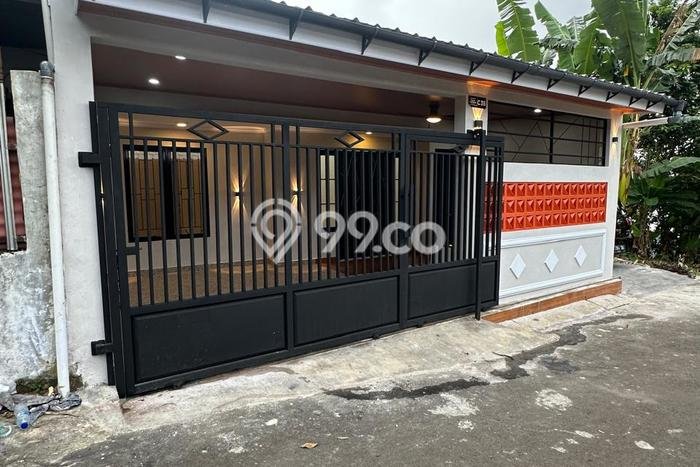 Jual Rumah Strategis Bagus Punya 2 KT di Sawangan Depok SHM Jual Rumah Strategis Bagus Punya 2 KT di Sawangan Depok SHM