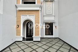 Hunian Cantik Modern Lb 210m2 di Jagakarsa, Jakarta Selatan Hunian Cantik Modern Lb 210m2 di Jagakarsa, Jakarta Selatan