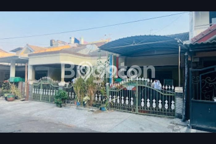 Rumah Modern 3 KT di Kedung Baruk Surabaya Rumah Modern 3 KT di Kedung Baruk Surabaya