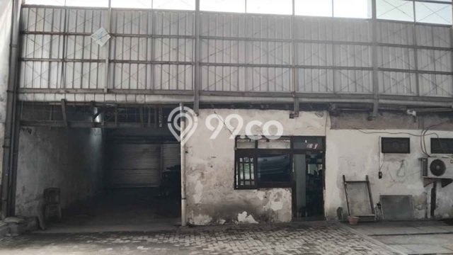 Gudang bagus disewakan di Rungkut Surabaya dengan LB 200m2 harga sewa terbaik Gudang bagus disewakan di Rungkut Surabaya dengan LB 200m2 harga sewa terbaik