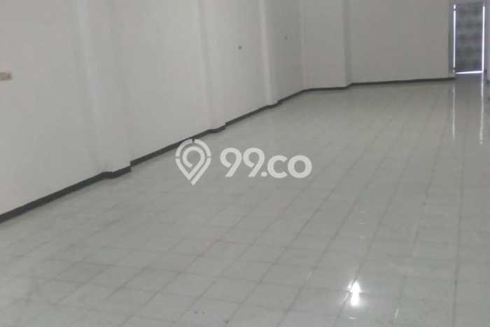 Disewakan Ruko di Pusat Kota Surabaya Ramai Strategis Disewakan Ruko di Pusat Kota Surabaya Ramai Strategis