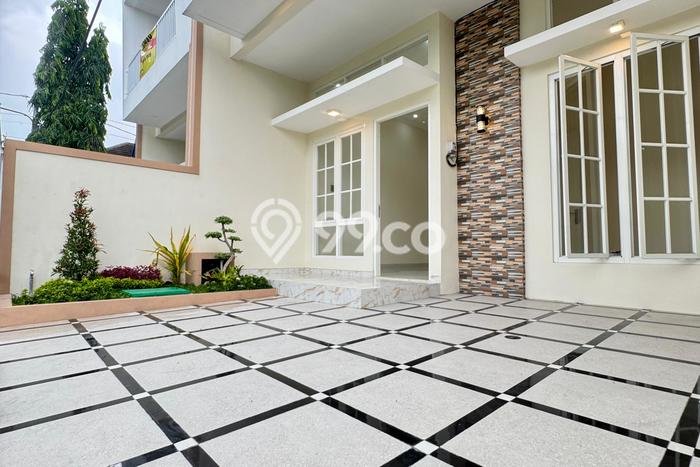 Rumah Modern Minimalis 3 Kamar Bisa Langsung Pindah di Sidoarjo Rumah Modern Minimalis 3 Kamar Bisa Langsung Pindah di Sidoarjo