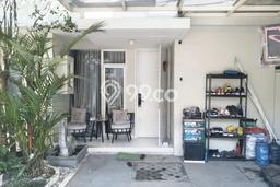 Dijual Rumah 4 Kamar Lokasi Ideal Nyaman dan Strategis di Tandes Dijual Rumah 4 Kamar Lokasi Ideal Nyaman dan Strategis di Tandes