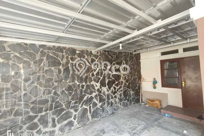 For Sale Rumah 3 Kamar Lokasi Strategis Bagus dan Strategis di Sidoarjo For Sale Rumah 3 Kamar Lokasi Strategis Bagus dan Strategis di Sidoarjo
