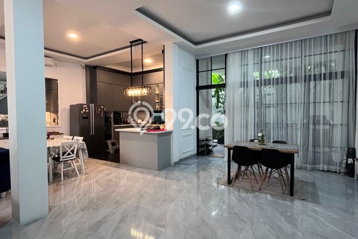 Jual Segera! Vila di , Ukuran 350m2m², Area Prospektif dengan potensi meningkat Jual Segera! Vila di , Ukuran 350m2m², Area Prospektif dengan potensi meningkat