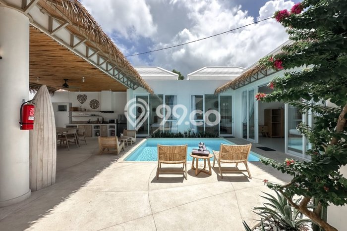 Dijual Segera! Vila di Ungasan, Dimensi 330m², Kawasan Prospektif dengan potensi naik Dijual Segera! Vila di Ungasan, Dimensi 330m², Kawasan Prospektif dengan potensi naik