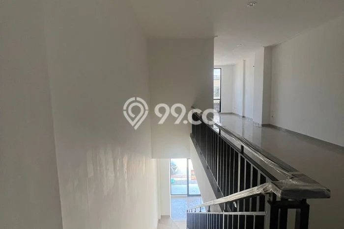 FOR RENT! Ruko di Pantai Indah Kapuk 2 Cocok untuk Bisnis 135m2 FOR RENT! Ruko di Pantai Indah Kapuk 2 Cocok untuk Bisnis 135m2
