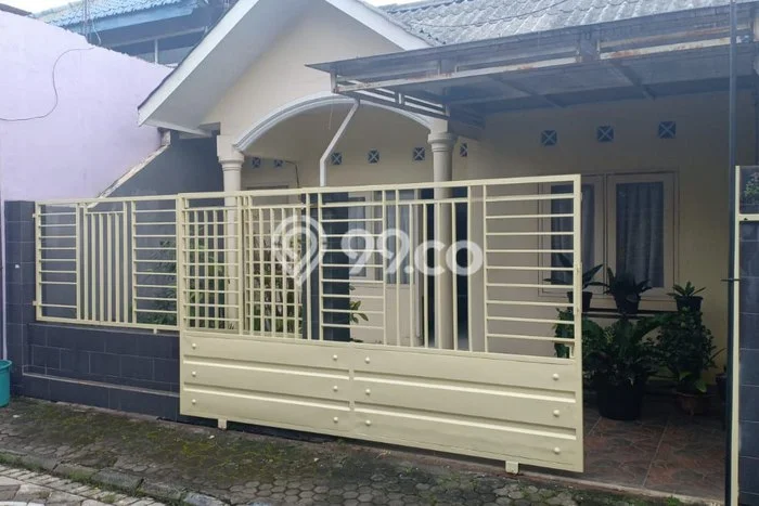 Jual Rumah Harga Miring Singosari Punya 2 Kamar & LT 77m2 Jual Rumah Harga Miring Singosari Punya 2 Kamar & LT 77m2