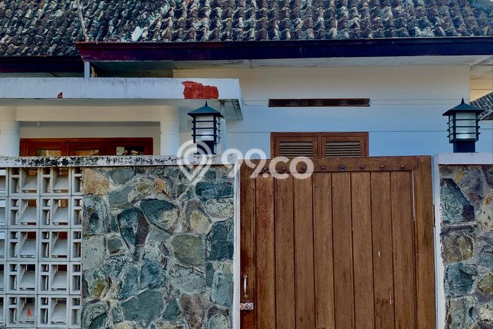 HARGA TERBAIK! Vila Kawasan , Dimensi 925m2m², Lokasi Elite dengan privasi terjamin HARGA TERBAIK! Vila Kawasan , Dimensi 925m2m², Lokasi Elite dengan privasi terjamin
