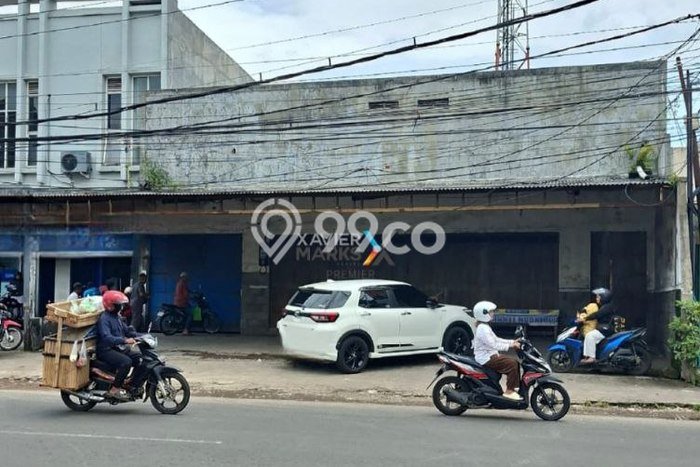 Gudang Dijual di Malang LT 1073m2 & LB 1073m2 Lokasi Terbaik! Gudang Dijual di Malang LT 1073m2 & LB 1073m2 Lokasi Terbaik!
