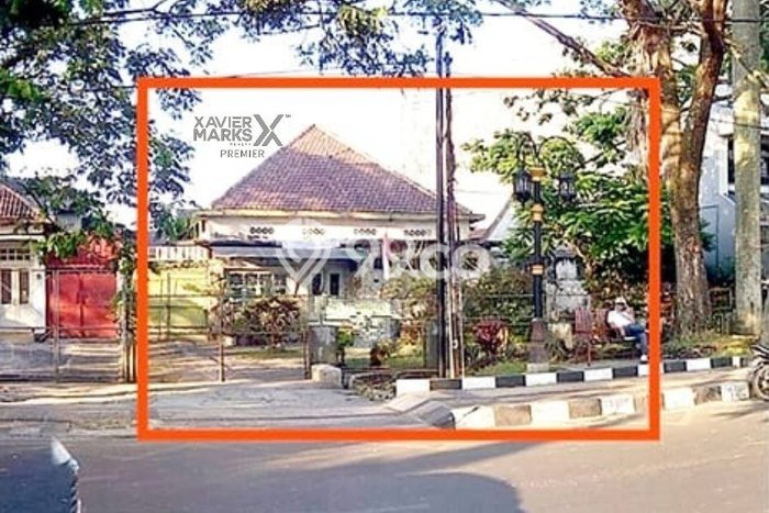 For Sale Rumah Mewah Exclusive di Klojen, Malang For Sale Rumah Mewah Exclusive di Klojen, Malang