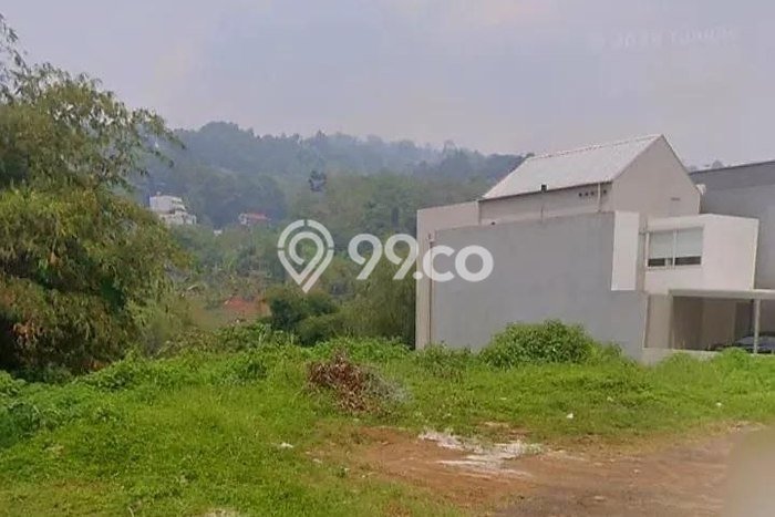 Lahan Strategis di Coblong Dijual dengan Luas 198m2 Lahan Strategis di Coblong Dijual dengan Luas 198m2