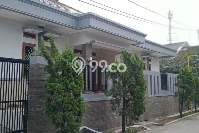 Siap Huni Hunian Elit 4 Kamar di Kiaracondong Dekat ke Mana Pun Siap Huni Hunian Elit 4 Kamar di Kiaracondong Dekat ke Mana Pun