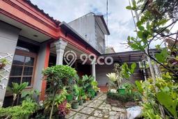Rumah Elit Modern Siap Huni di Turangga Bandung Rumah Elit Modern Siap Huni di Turangga Bandung