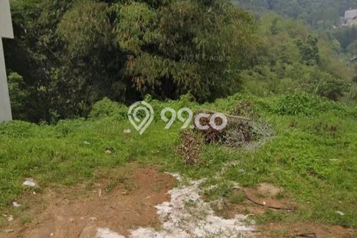 Lahan Strategis di Coblong Dijual dengan Luas 198m2 Lahan Strategis di Coblong Dijual dengan Luas 198m2