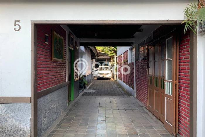 For Sale Rumah Elit Exclusive di Antapani, Bandung For Sale Rumah Elit Exclusive di Antapani, Bandung