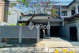 Dijual Rumah Luas Megah Dengan View Eksklusif di Pejaten, Jakarta Selatan Dijual Rumah Luas Megah Dengan View Eksklusif di Pejaten, Jakarta Selatan