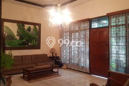 Siap Huni Rumah Mewah 6 Kamar di Regol Dekat ke Mana Pun Siap Huni Rumah Mewah 6 Kamar di Regol Dekat ke Mana Pun