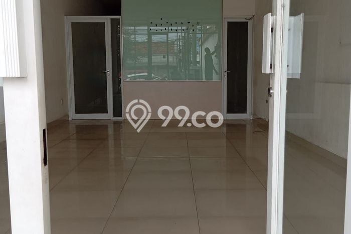 Disewakan Ruko di Kawasan Ramai Cimahi Luas 220m2 Disewakan Ruko di Kawasan Ramai Cimahi Luas 220m2