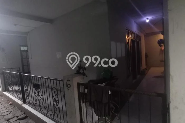 Aset Investasi! Rumah Kost Dijual di Kiaracondong, Bandung, 16 KT, 4 KM, Luas 200m2 Aset Investasi! Rumah Kost Dijual di Kiaracondong, Bandung, 16 KT, 4 KM, Luas 200m2