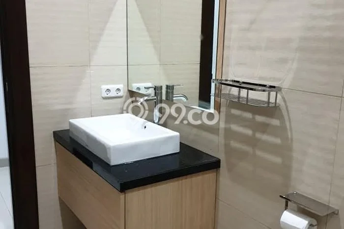 Rumah di Regol, Bandung, LT 223m2m² Bangunan 400m2m² Rumah di Regol, Bandung, LT 223m2m² Bangunan 400m2m²