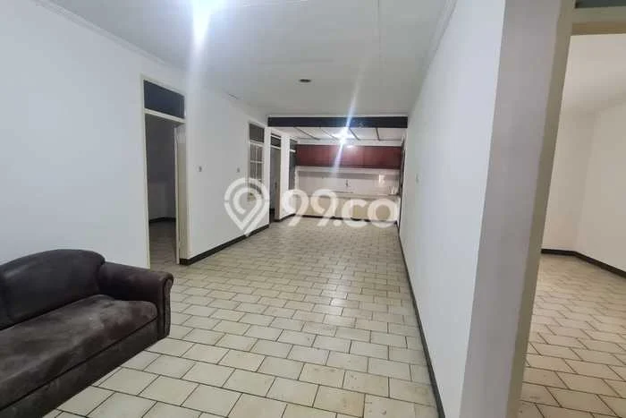 LOKASI STRATEGIS! Rumah di Margahayu, Akses ke Tol, 1 KM, LT 203m2m² LB 160m2m² LOKASI STRATEGIS! Rumah di Margahayu, Akses ke Tol, 1 KM, LT 203m2m² LB 160m2m²