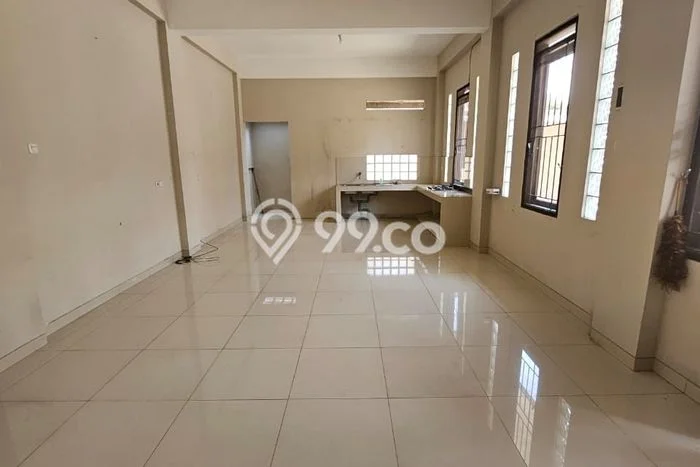 Rumah Nyaman di Peta, 3 KM, Area Strategis, Luas 120m² Bangunan 150m² Rumah Nyaman di Peta, 3 KM, Area Strategis, Luas 120m² Bangunan 150m²