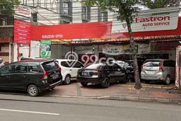 Dijual Rumah Premium dengan Fasilitas Sekitar Lengkap di Cempaka Putih, Jakarta Pusat Dijual Rumah Premium dengan Fasilitas Sekitar Lengkap di Cempaka Putih, Jakarta Pusat